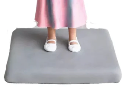 Free Display Base